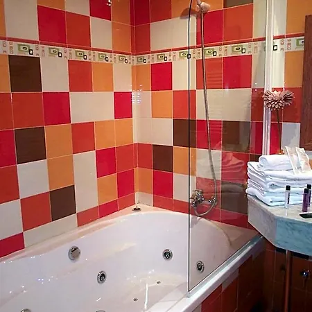 Hotel Marfrei 4*