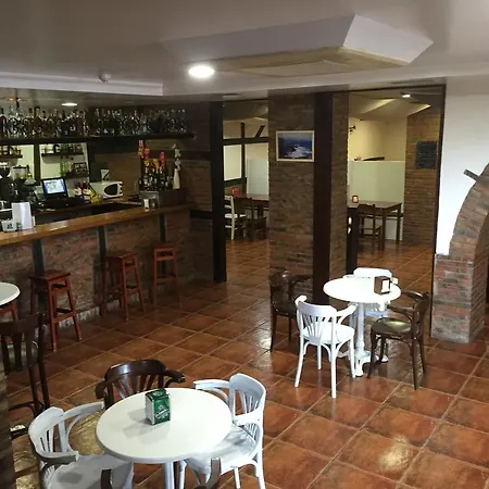Hotel Marfrei Hinojedo