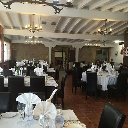 Hotell Marfrei Hinojedo