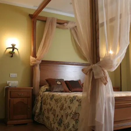 Hotel Marfrei 4*