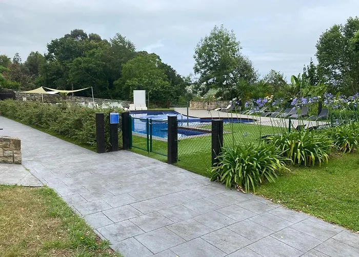 Отель Marfrei Инохедо