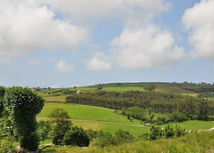 Marfrei Szálloda Hinojedo